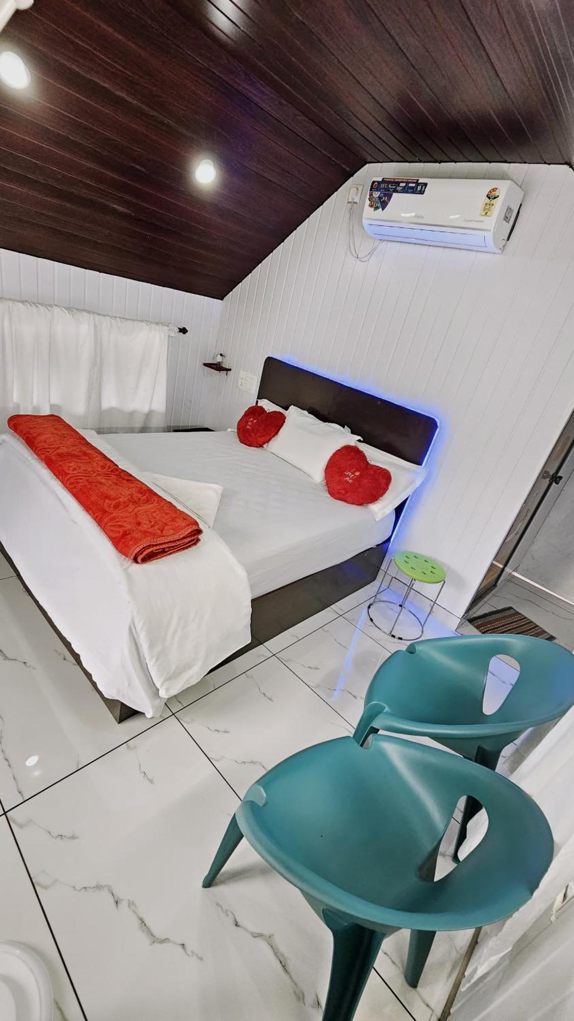 Munroe Island Lake Resort Mundrothuruth Экстерьер фото
