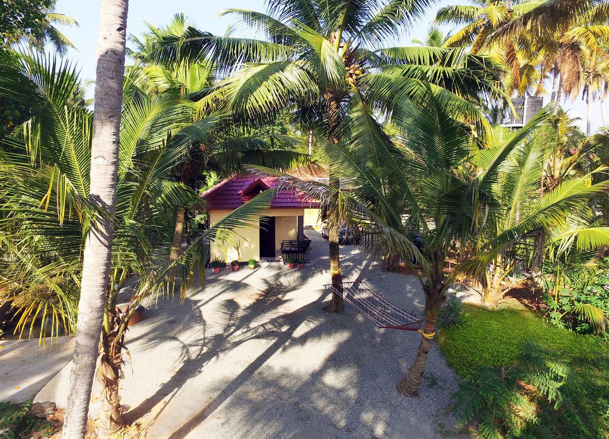 Munroe Island Lake Resort Mundrothuruth Номер фото